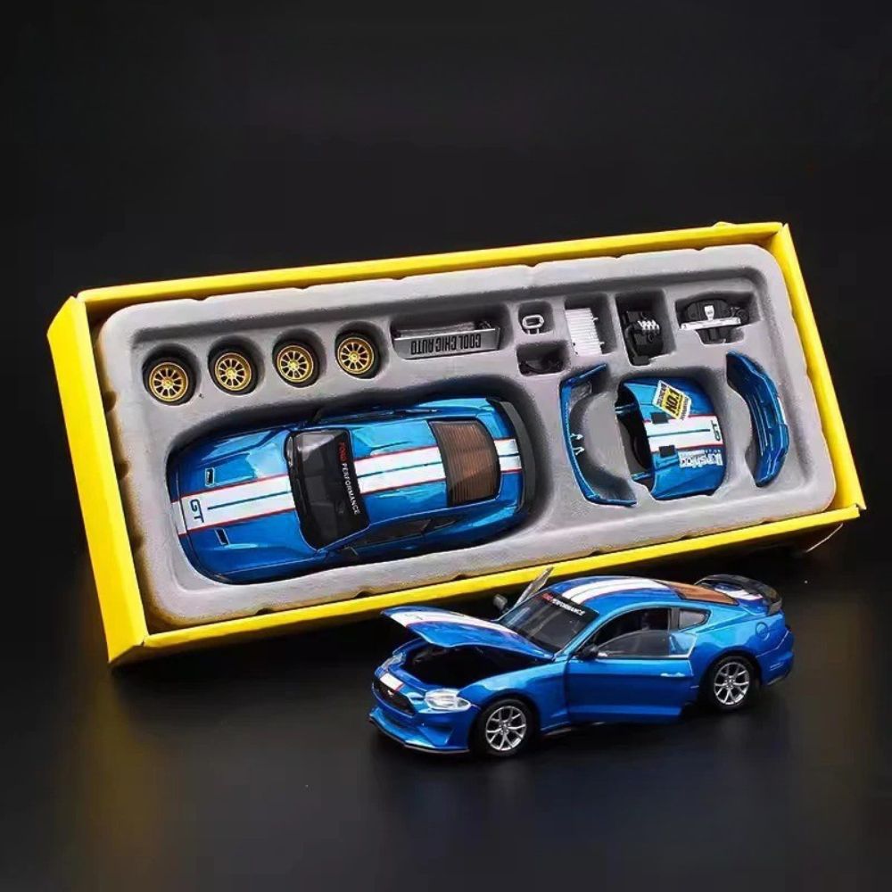 1:42 Ford Mustang GT 2018